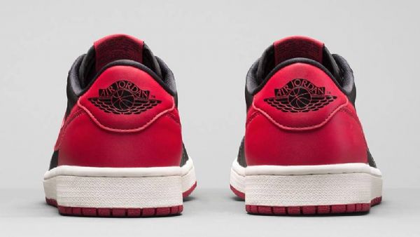 Pánské Široké Boty Nike Air Jordan 1 Low Tops Og Červený Černá