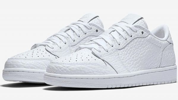 Pánské Trojité Boty Nike Air Jordan 1 Low Tops No Swoosh Bílé