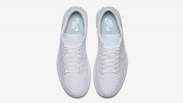 Pánské Trojité Boty Nike Air Jordan 1 Low Tops No Swoosh Bílé