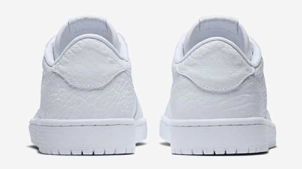 Pánské Trojité Boty Nike Air Jordan 1 Low Tops No Swoosh Bílé