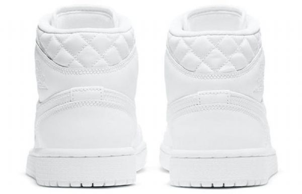 Retro Basketbalové Boty Nike Air Jordan 1 Mid Tops Se Pro Ženy Bílé