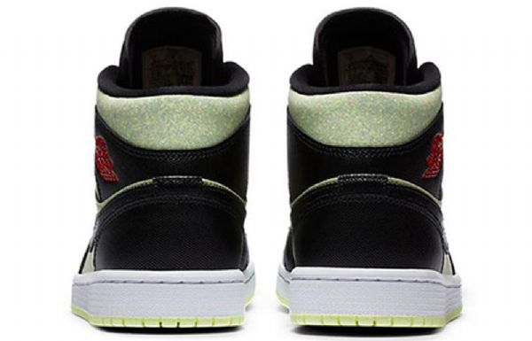 Retro Basketbalové Boty Nike Air Jordan 1 Mid Tops Se Pro Ženy Černé