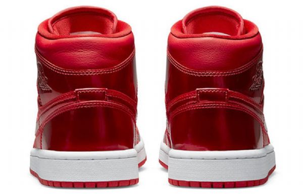 Retro Basketbalové Boty Nike Air Jordan 1 Mid Tops Se Pro Ženy Červené