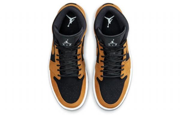 Retro Basketbalové Boty Nike Air Jordan 1 Mid Tops Se Pro Ženy Hnědobílé