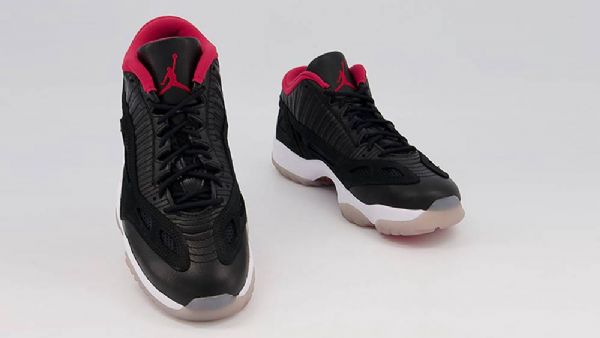 Nike Air Jordan 11 Nízké Topy Tj. Široké Boty Pro Muže Černé