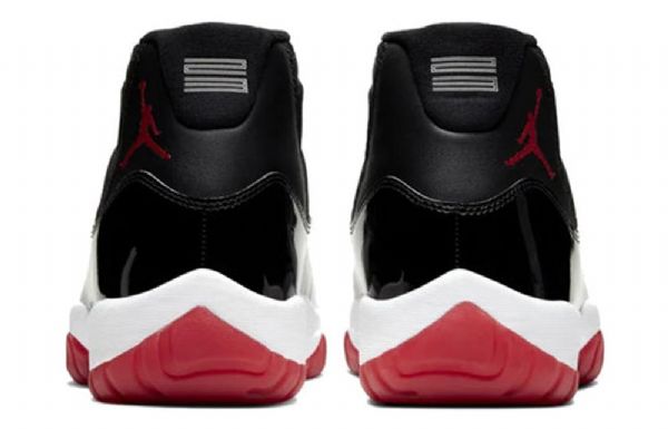 Nike Air Jordan 11 Retro Basketbalové Boty Pro Muže Černočervené