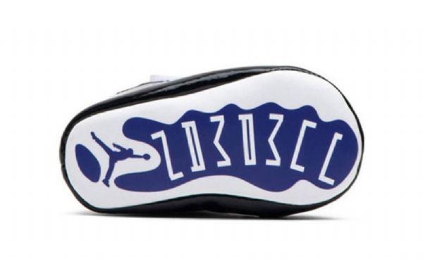 Nike Air Jordan 11 Retro Cb Basketbalové Boty Pro Děti Černá Bílý