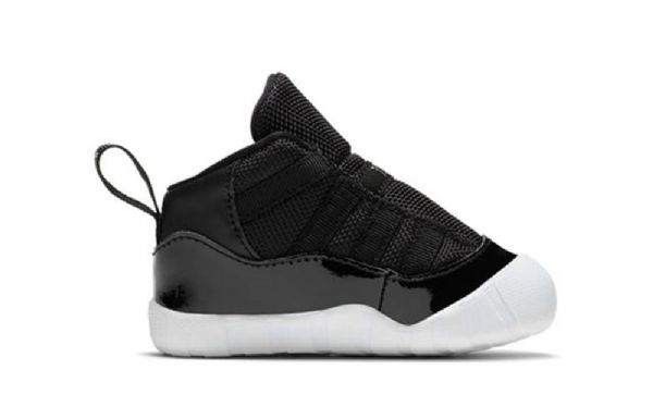 Nike Air Jordan 11 Retro Cb Basketbalové Boty Pro Děti Černé