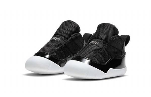 Nike Air Jordan 11 Retro Cb Basketbalové Boty Pro Děti Černé