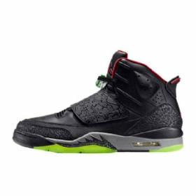 Boty Nike Air Jordan Son Of Mars Yeezy Pro Muže Černé