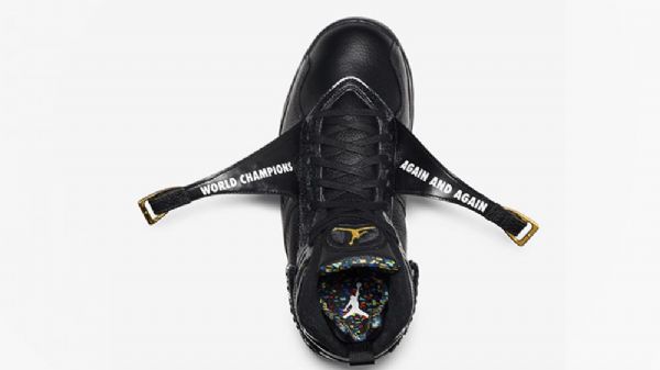 Boty Nike Air Jordan 8 Cigar Championship Pack Pro Muže Černé