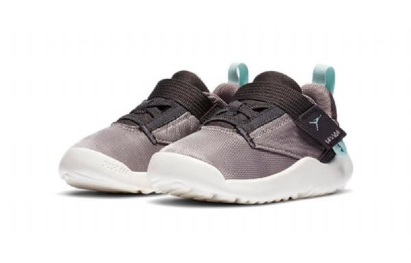 Boty Nike Air Jordan Proto 23 Pro Děti Šedočerné