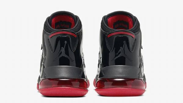 Boty Nike Air Jordan Mars 270 Pro Muže Černočervené