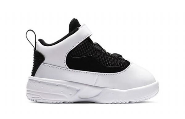 Boty Nike Air Jordan Max Aura 2 Td Pro Děti Černá Bílý
