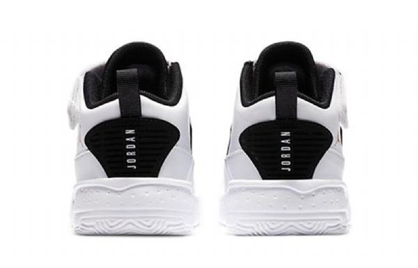 Boty Nike Air Jordan Max Aura 2 Td Pro Děti Černá Bílý