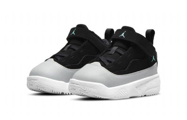 Boty Nike Air Jordan Max Aura 2 Td Pro Děti Černá Šedá