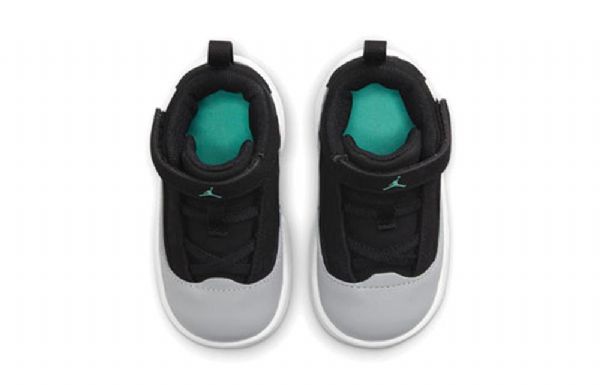Boty Nike Air Jordan Max Aura 2 Td Pro Děti Černá Šedá