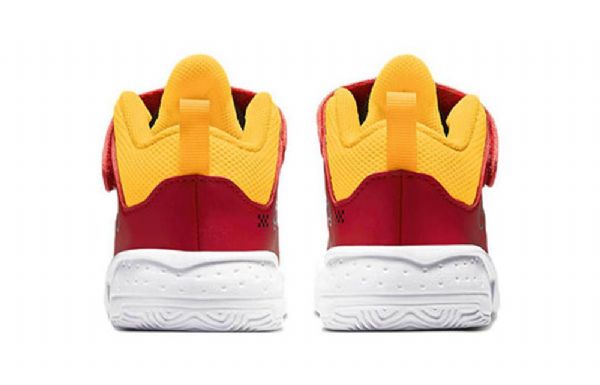 Dětské Tenisky Nike Air Jordan Max Aura 3 Se Td Černá Červený Zlatý