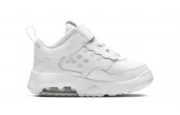 Boty Nike Air Jordan Max 200 Pro Děti Bílé