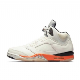 Dámské Boty Nike Air Jordan 5 Shatteredboard V Béžové Barvě