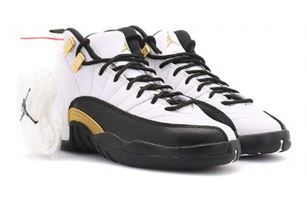 Pánské Basketbalové Boty Nike Air Jordan 12 Retro Gs Bílá Černá