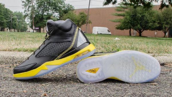Pánské Boty Nike Air Jordan Future Flight Remix Černá Žlutá